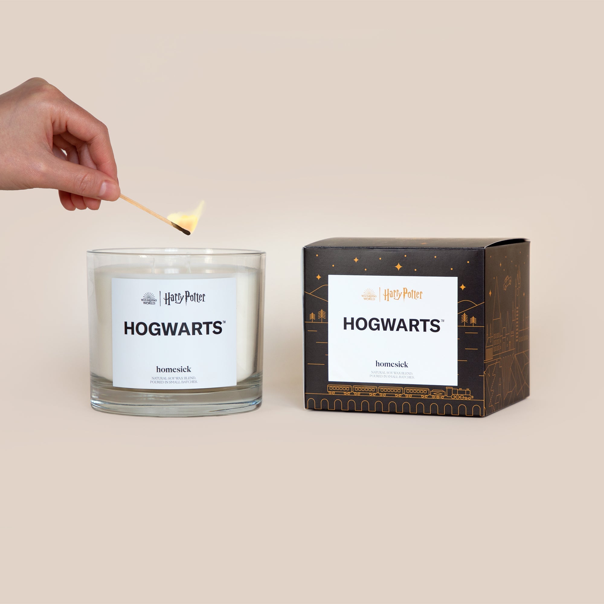 HMS.Hogwarts.Candle.Ecom_.1.Hover_.jpg